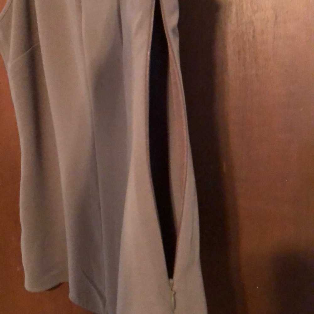 Side zipper blouse